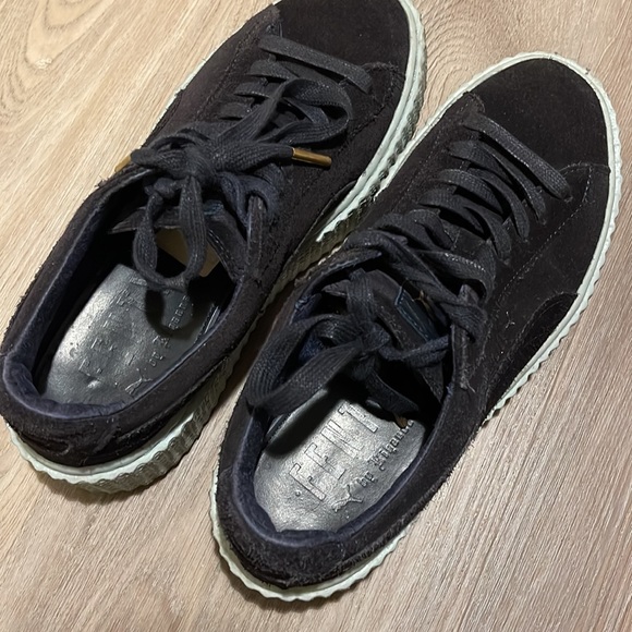 Fenty Puma Sneakers - Picture 4 of 5